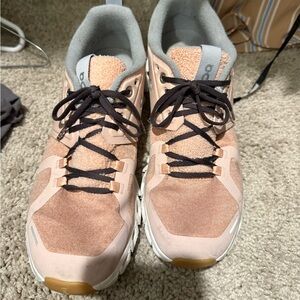 Women’s pink on cloud shoes